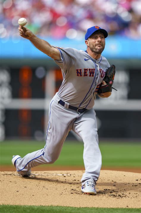 Scherzer strikes out 8 and Marte homers in Mets’ 4-2 win over Phillies